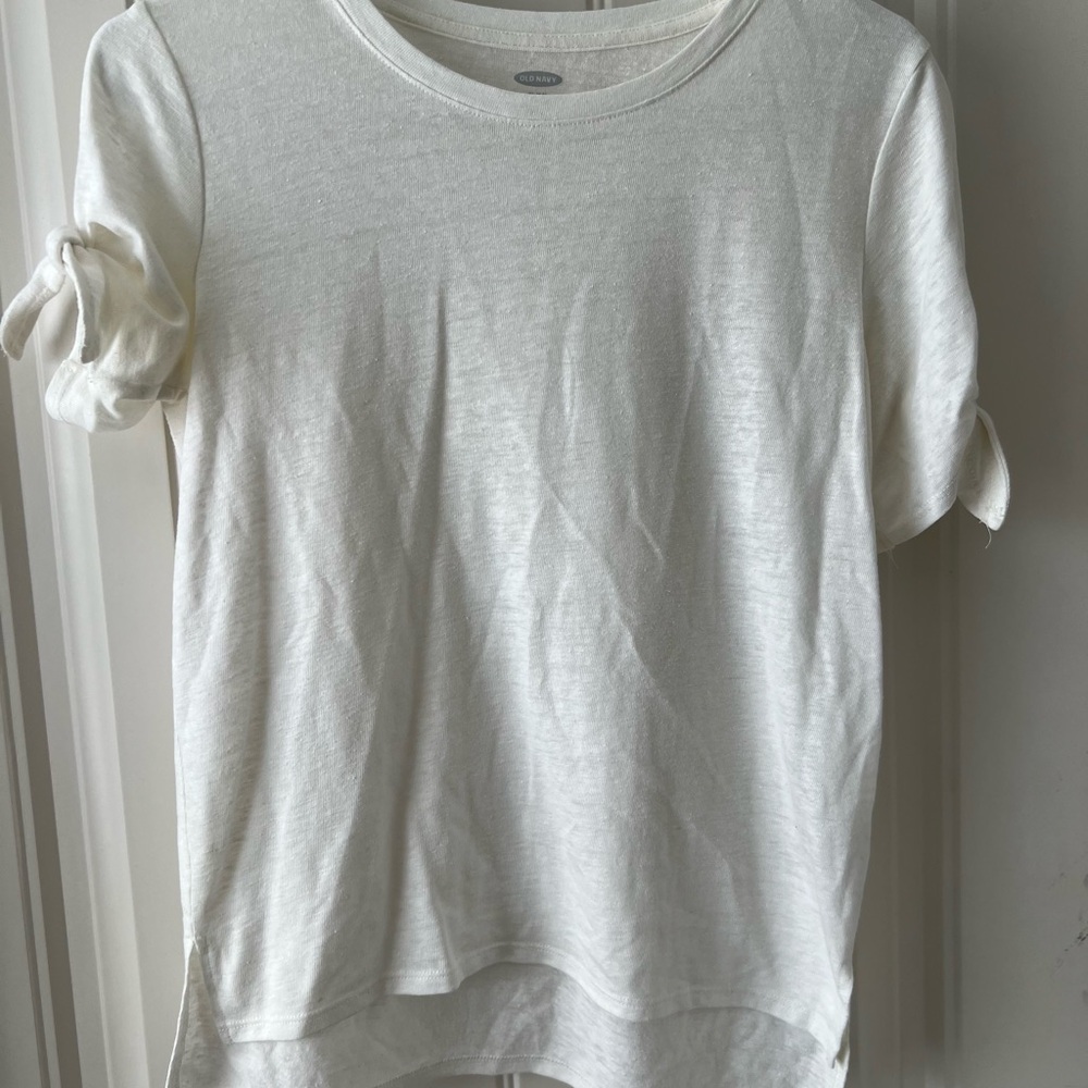 Old Navy Cream Short Sleeve Tee with knot Detail